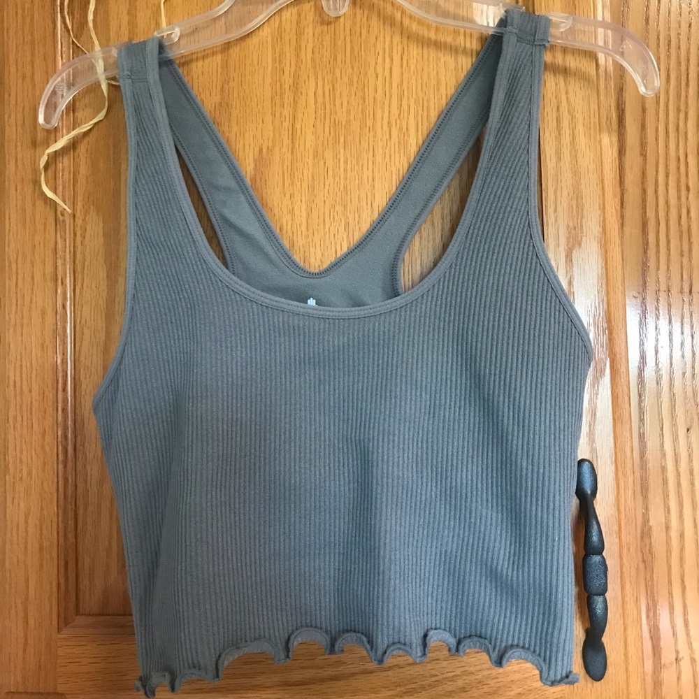 COPY - Spiritual Gangster cropped workout tank